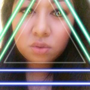 Meet your Posher, Lena